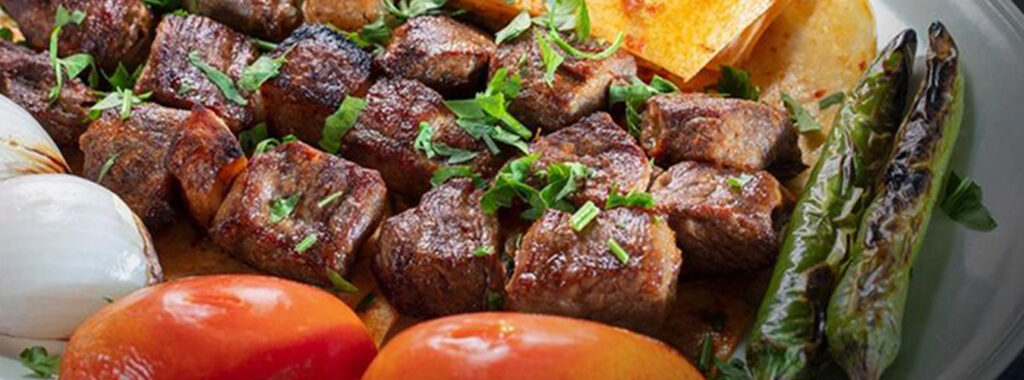 مطعم ماما نورة وجبات سريعة وشهية